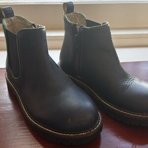 Mini Boden Navy Chelsea Boots size 29